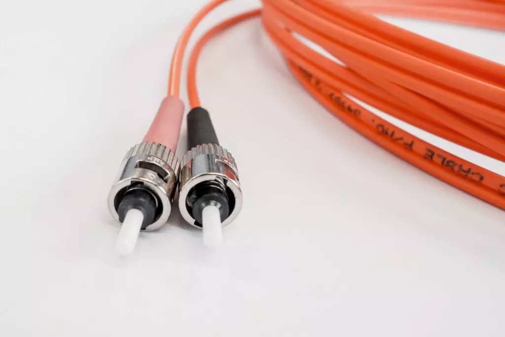 fibra-ottica-optical-cable-videoelettronic-roma